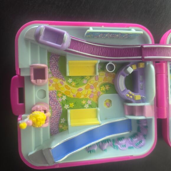 Vintage Polly Pocket Bluebird 1989 World Fun Fair Compact Complete - Picture 8 of 11